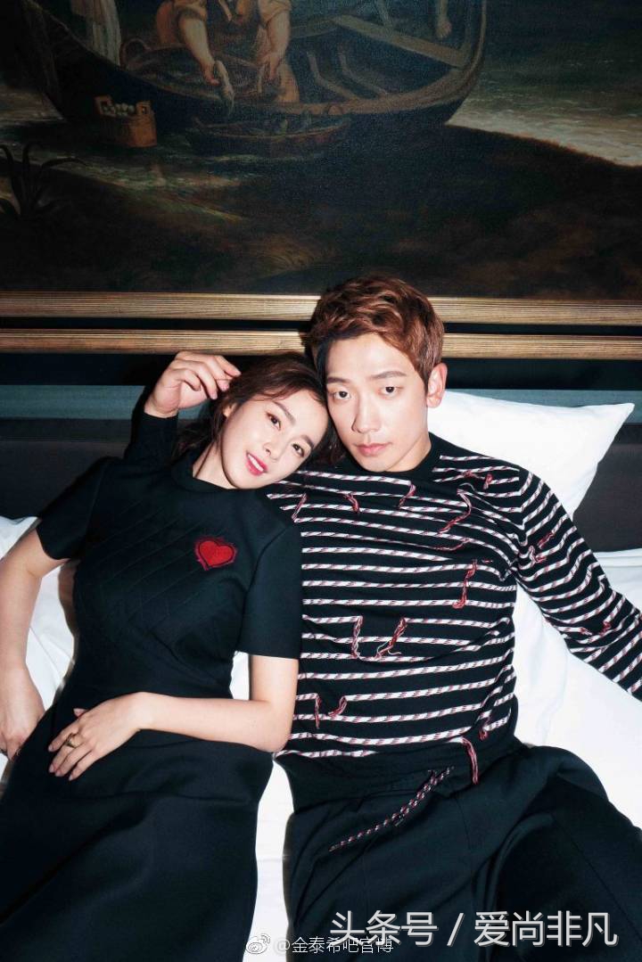 金泰熙穿皮裙图片,金泰希产后修身秘诀