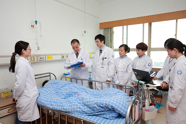 小孩尿床和肾脏功能有关系吗,孩子尿床怎么办儿科专家怎么说