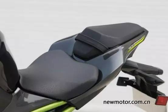 川崎z1000abs对比z1000r,2017款川崎z900有没有abs