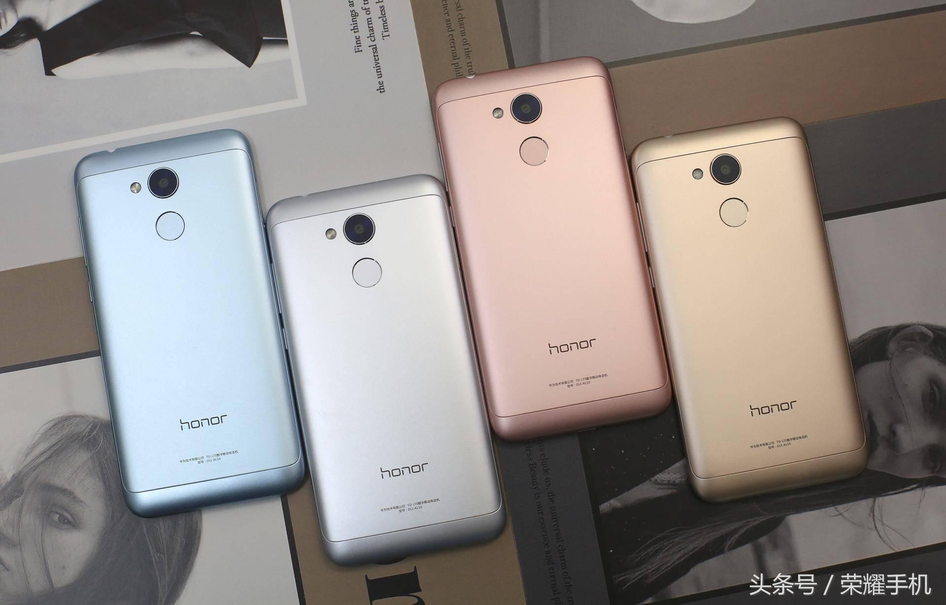 荣耀全国五家体验店,荣耀授权体验店盛大开业图片