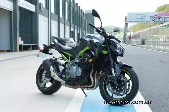 川崎z1000abs对比z1000r,2017款川崎z900有没有abs