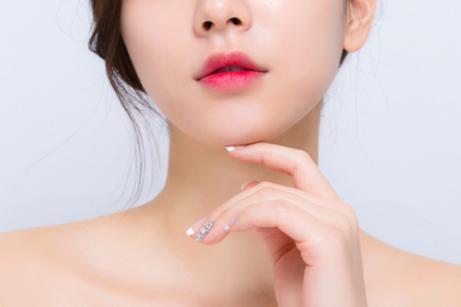 几百的唇膏,几百块钱的唇膏