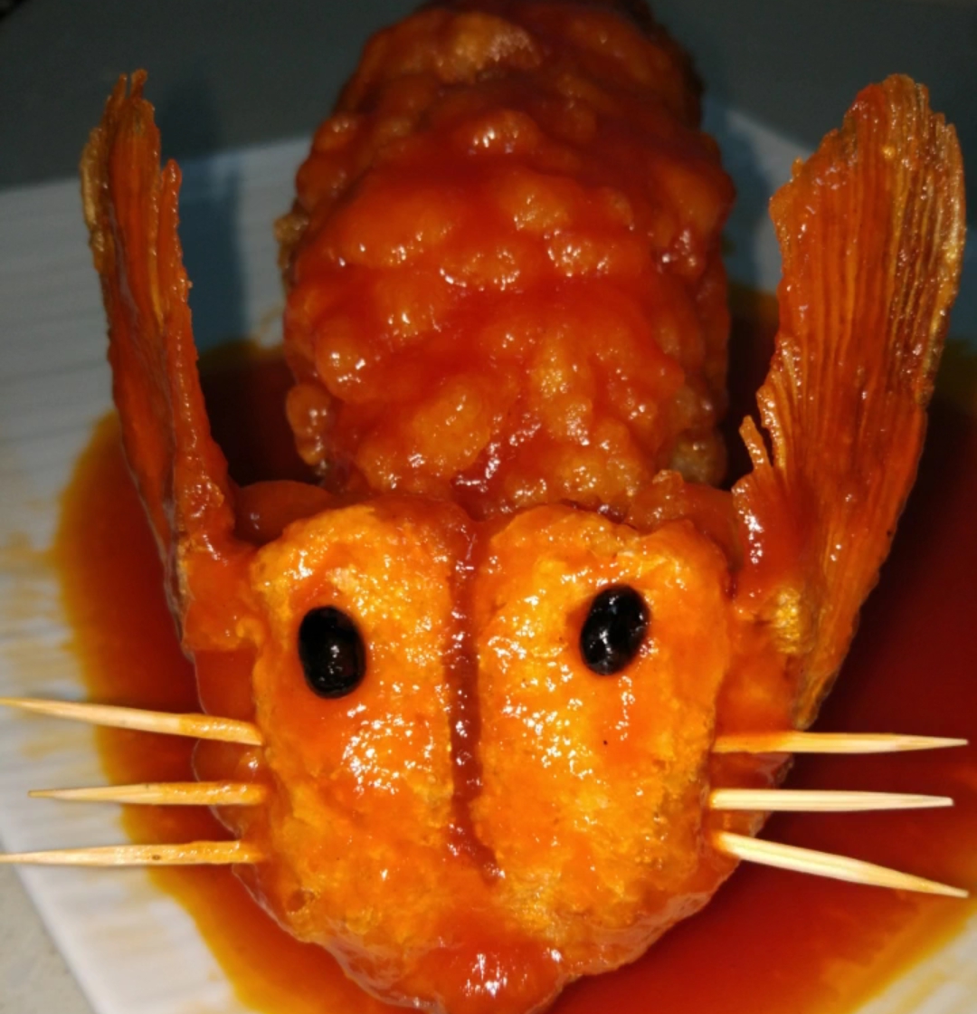 川味糖醋松鼠鱼,糖醋松鼠鱼的家常做法最简单好吃