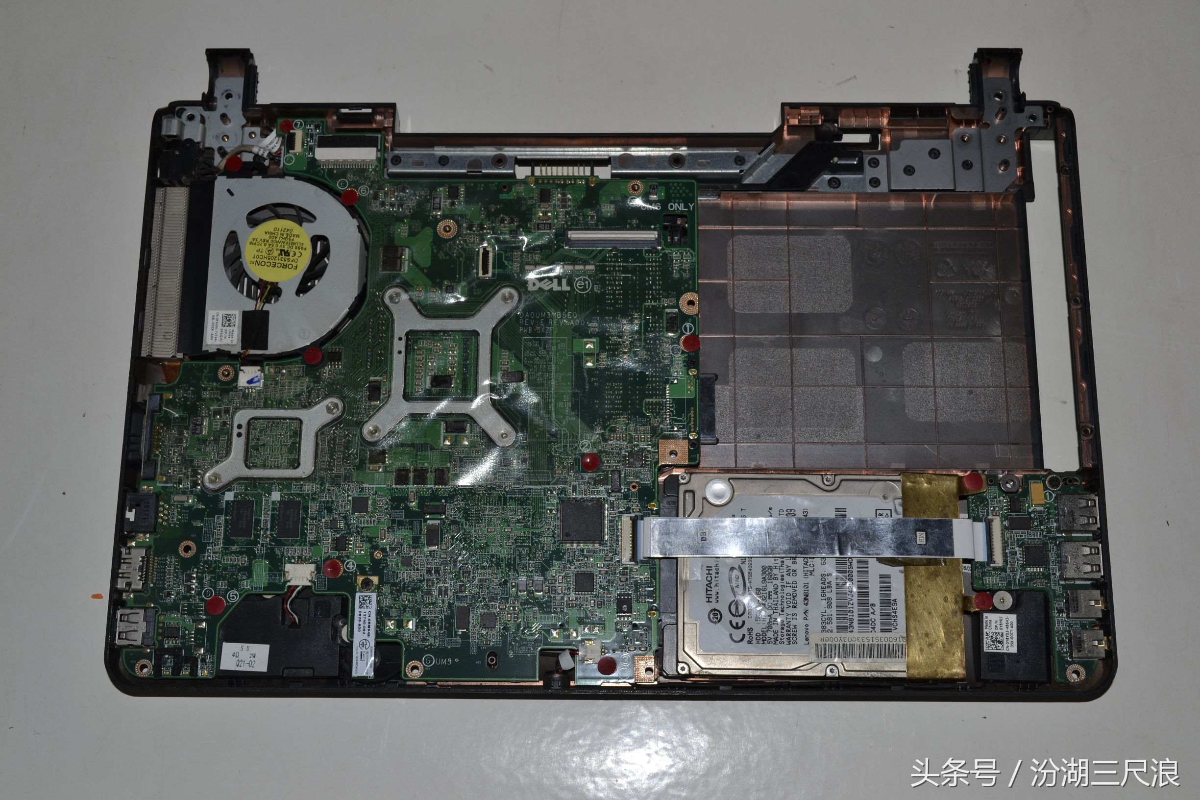戴尔1464笔记本拆机研究图解