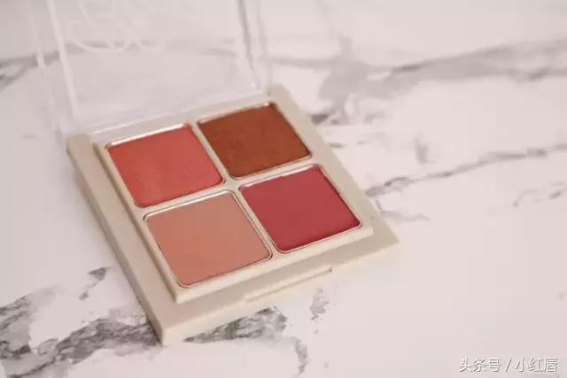 眼妆教程手把手教你画眼妆,眼妆怎么画显大又干净初学者教程