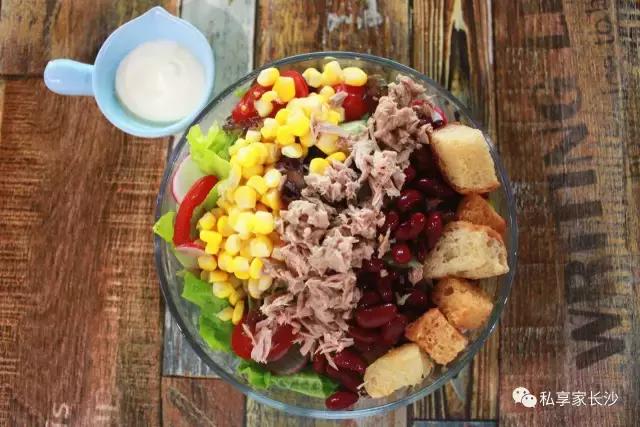 论“在餐厅一边看mao片，一边撸”，是一种什么样的体验？