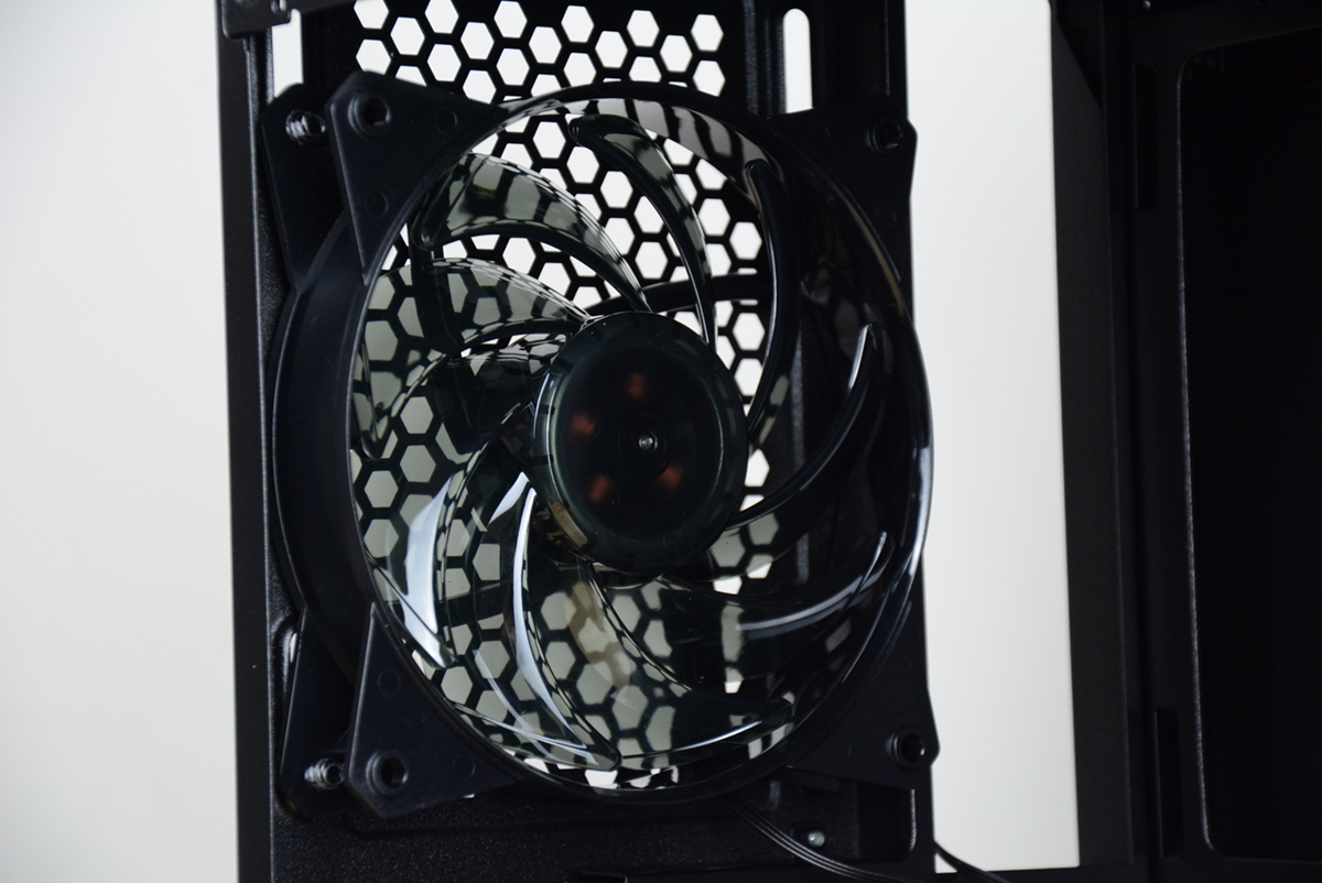 酷冷至尊新出的机箱,酷冷至尊机箱哪款性价比高