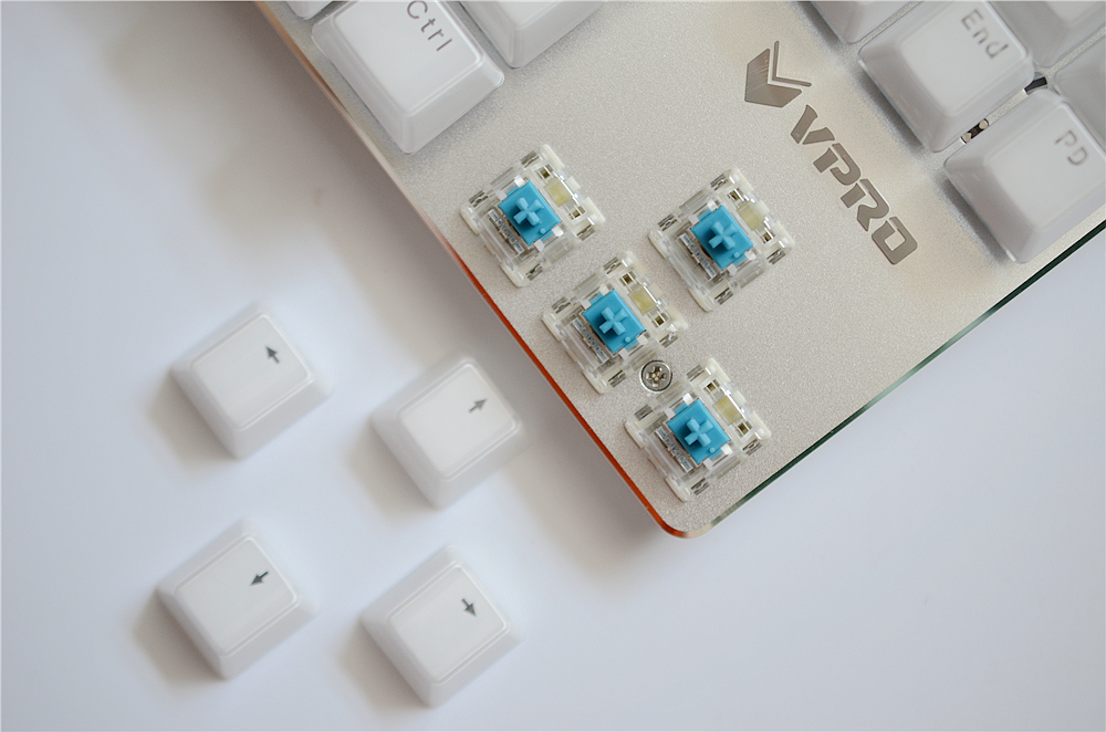 晶莹剔透的冰晶,蓝色冰晶效果