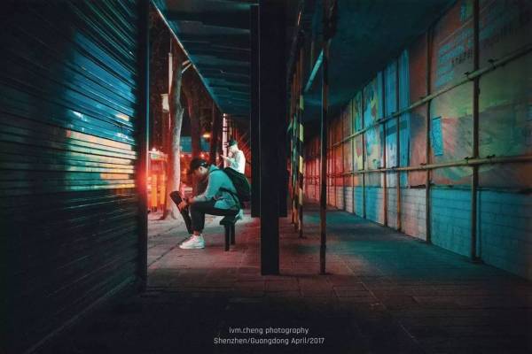 摄影大师的黑白街头摄影作品,30张街头摄影精选