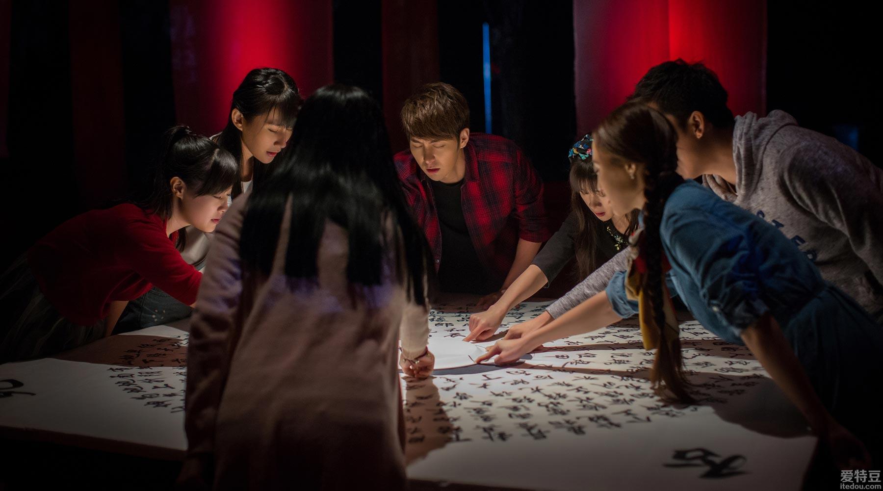 碟仙之恐怖毕业照观后感,碟仙之恐怖毕业照演员表