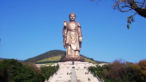 清风和煦，十里芳华，无锡灵山君来波罗蜜多酒店