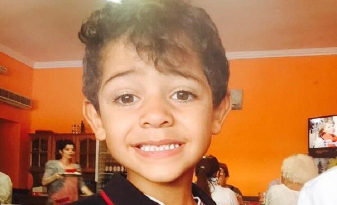 萌娃陪你过六一！足坛8大可爱宝贝:小七萌翻全场迷你罗子承父业