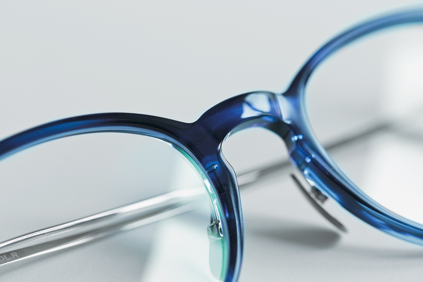 喜欢大片感眼镜的朋友不要错过！Mr.GentlemanEyewear新款限量发售！