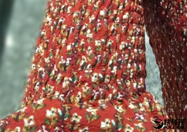 2599元！金立S10体验评测：全球首款四摄像头手机