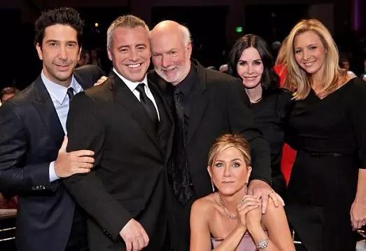 鼓掌|1000美元不到，也有时髦包包