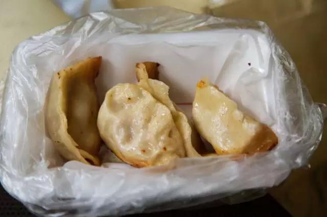 暴走上海18家锅贴店，给你最强测评分析！扛把子居然在...