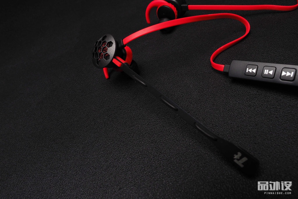 TteSPORTS隐者PRO专业版入耳式游戏耳机评测
