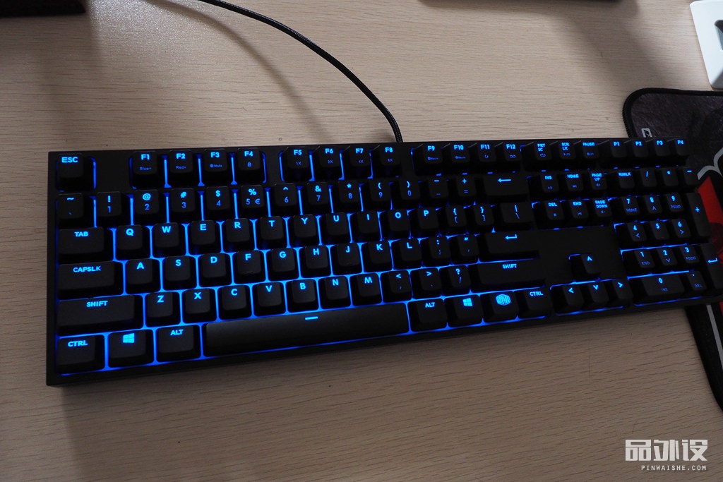 酷冷至尊烈焰枪xtv2机械键盘,酷冷至尊烈焰枪108