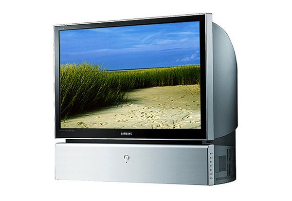 何止72变?电视下半身从无到有的进化史