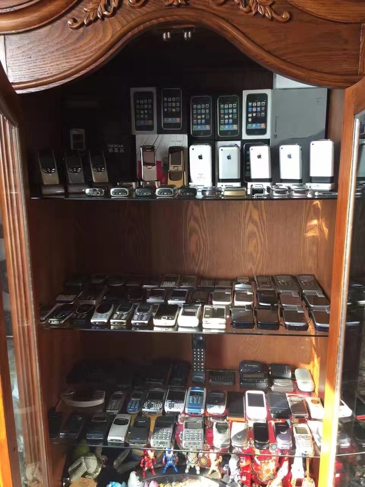 黑莓keyoneblackberrymobile (黑莓手机blackberrykeyone)