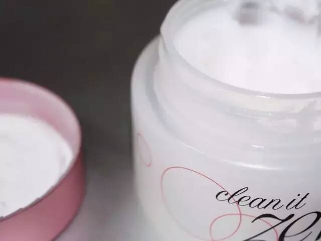 还在嫌弃彩妆烂脸？你怕是没卸好妆