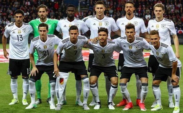 勒夫执教德国队的最后40秒,勒夫德国法国