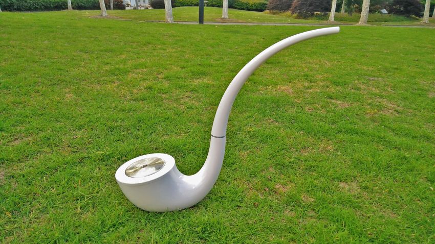 台灯与音箱的艺术合体—Nillkin幻影MC4无线台灯音箱