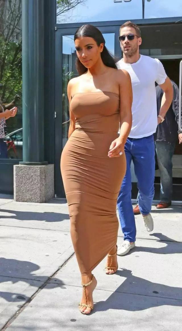 屁股太小怎么穿衣服好看,屁股大胯宽大腿粗穿衣风格