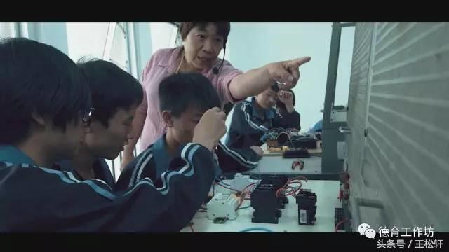 缇庝附鏍″洯榄呭姏鏍″洯,缇庝附缁忕