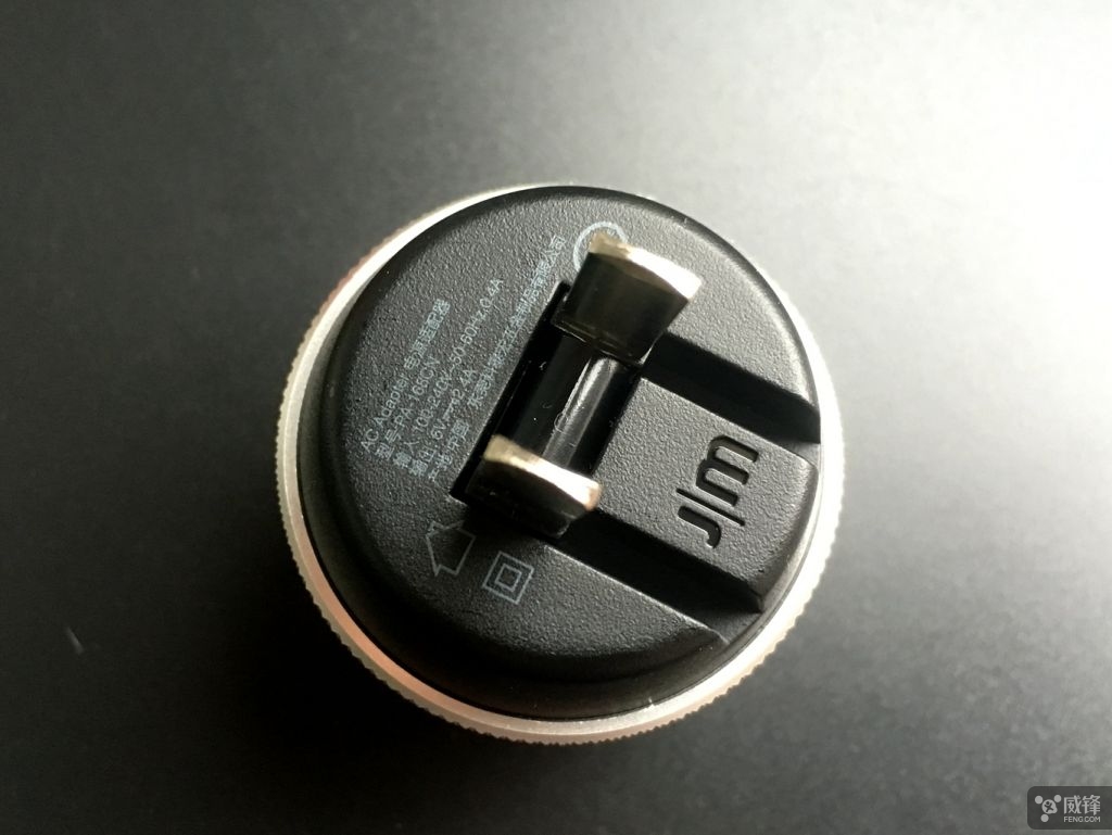 果粉必备充电头,懂手机帝苹果原装充电器