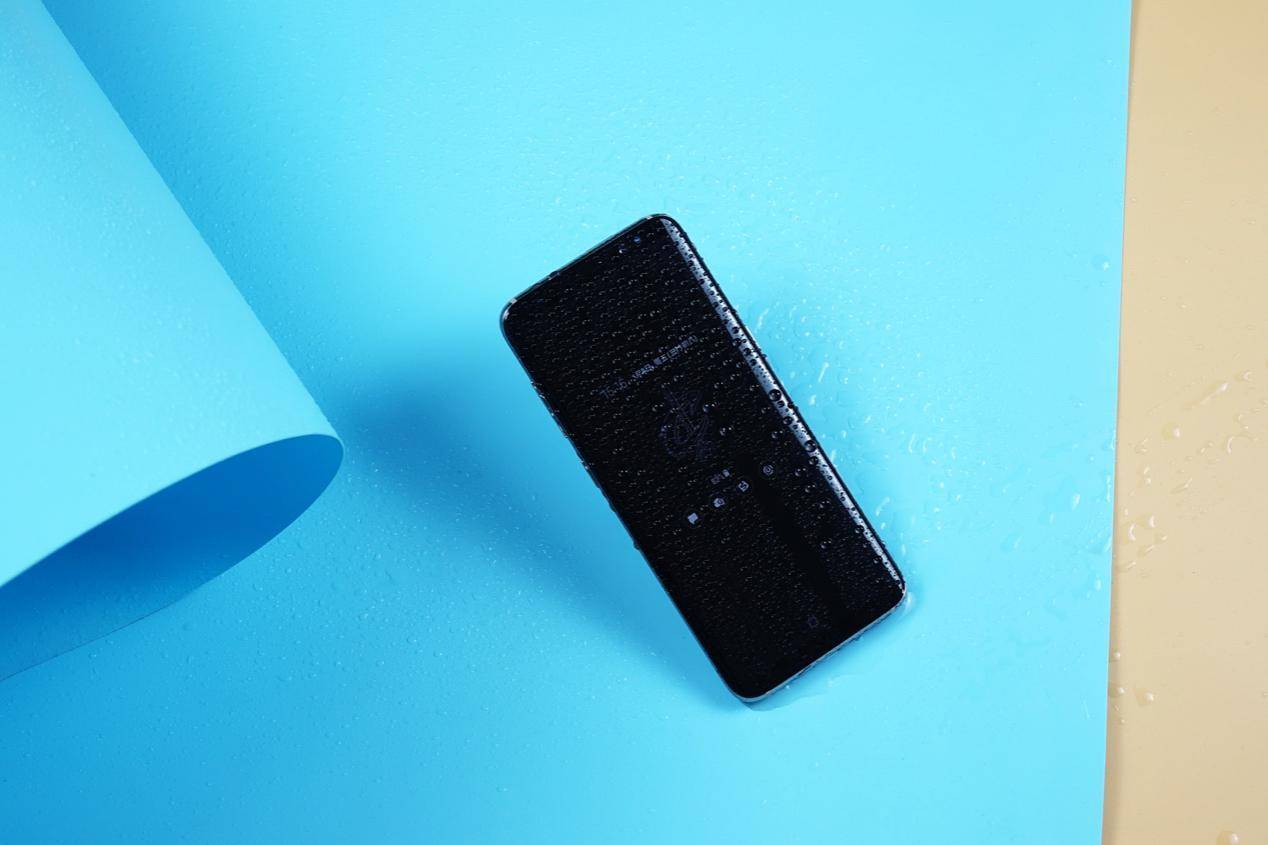 三星S8体验:不是简单的“机皇”,而是全能领袖!