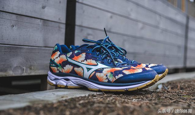 新百伦高颜值跑鞋,慢跑鞋美津浓测评