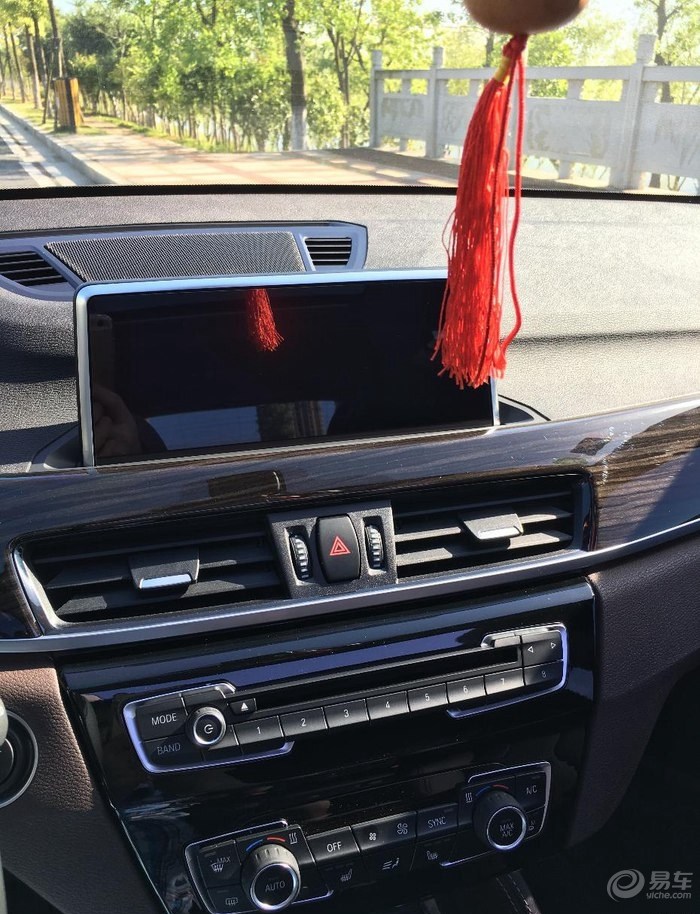 想换辆SUV，看了全新宝马X1，比老款的漂亮好多