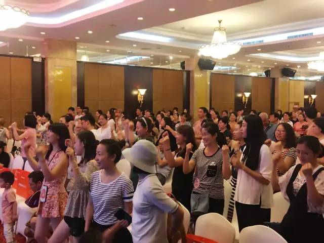 早教专家育儿讲座流程,武汉金宝贝育儿视频