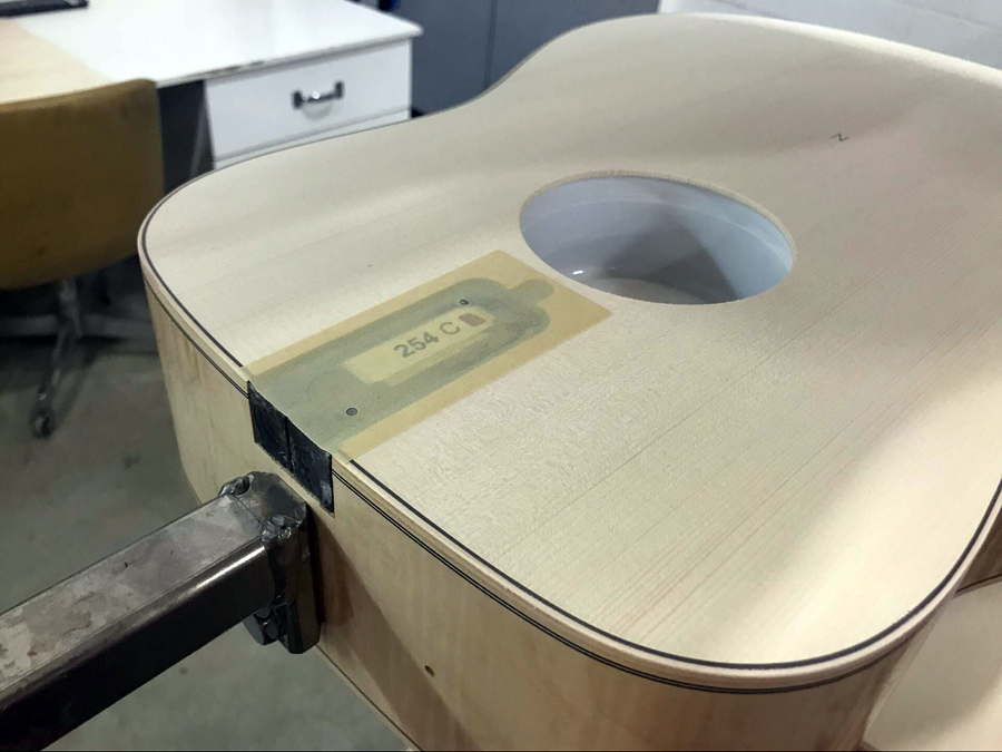 极速快报：弘力乐器2017加拿大Godin吉他工厂参观第一天精彩视频