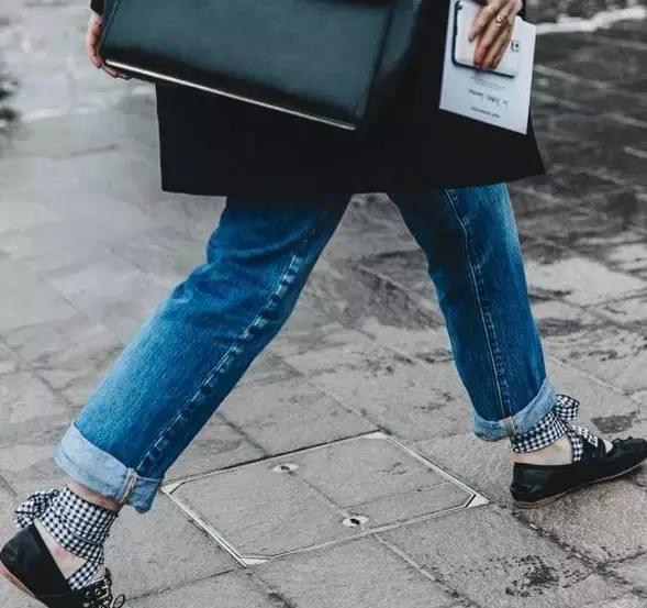 集优雅与舒适于一身的芭蕾鞋,时尚圈火炸天的芭蕾舞鞋