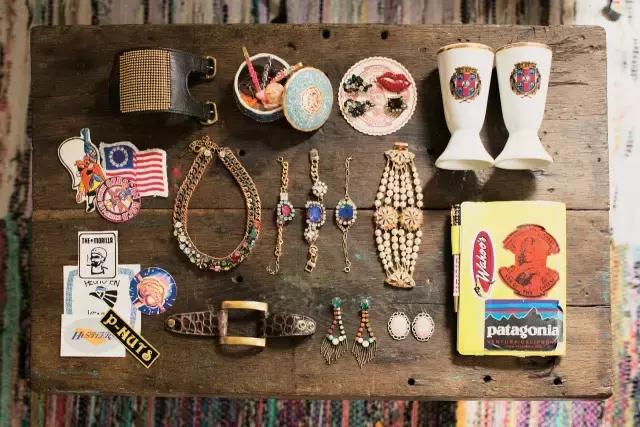 beams员工,beams衣服