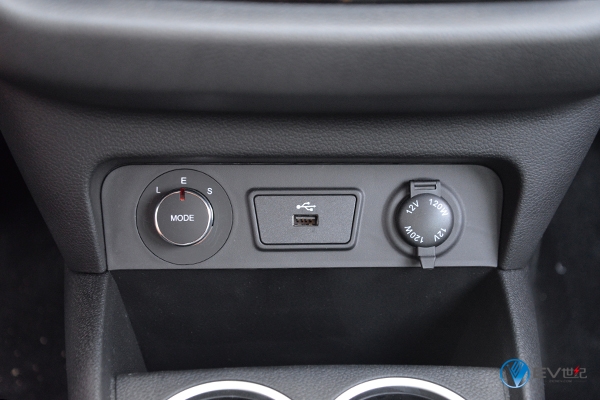 江淮电动汽车iev6性能,江淮电动车iev6e试驾