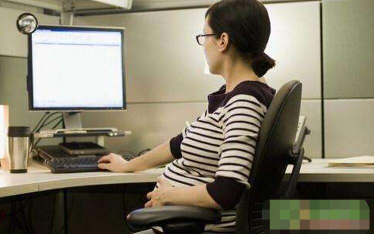 怀孕女子去做产检结果要生了,女子怀孕五个月去医院做产检