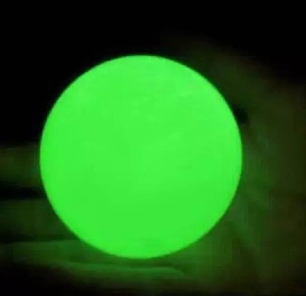 花了600元买的翡翠手镯,5000元的翡翠手镯都会有苍蝇吗