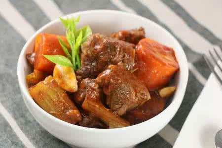 红酒做出来的美食,用红酒做的美食有哪些