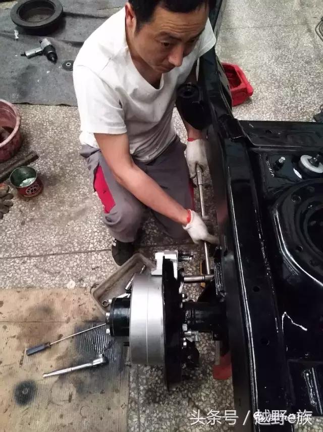 老车翻新修复lc100,老款lc80翻新修复