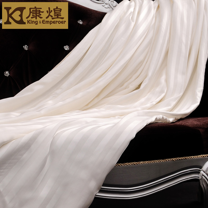 蚕丝被的好处是什么呢,蚕丝被的好处和功效作用是什么