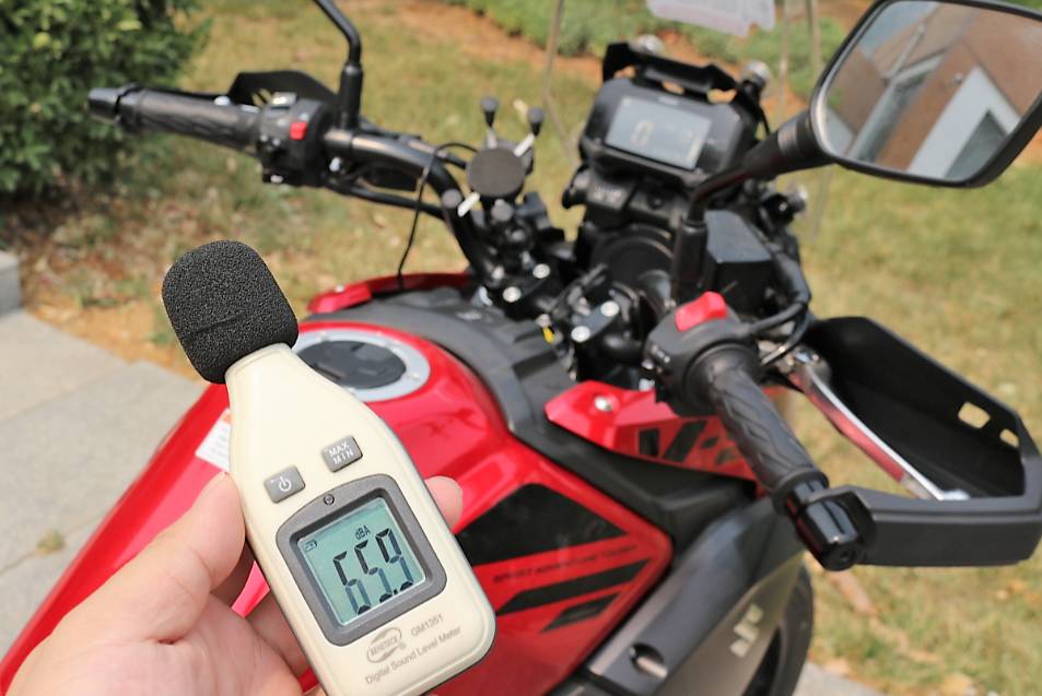 豪爵铃木dl250骑行爬山体验,豪爵铃木dl250摩旅西藏感觉怎么样