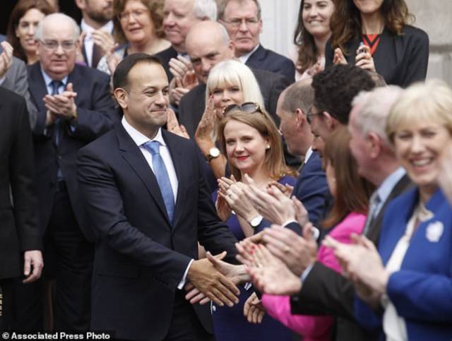 桌边社20170615：这么热的天气出门，撒孜然比喷香水更诱人