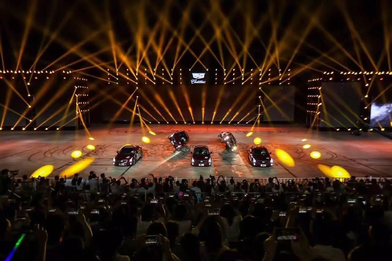 汽车跑得足够快会飞起来吗,汽车跑的足够快会飞起来吗