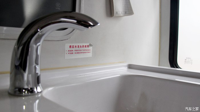 新款依维柯宝迪改装,依维柯宝迪透镜改装