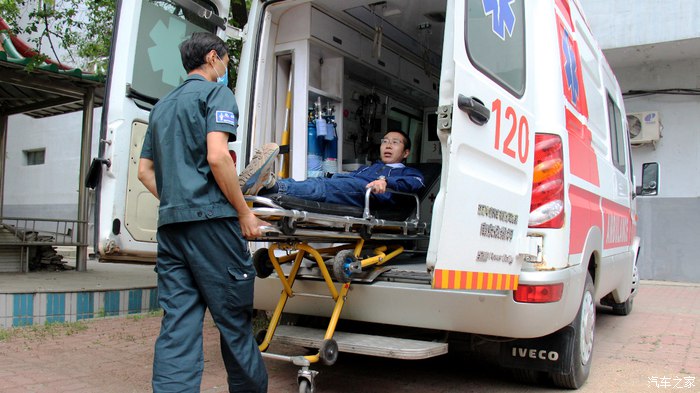 宝迪依维柯救护车,依维柯宝迪救护车