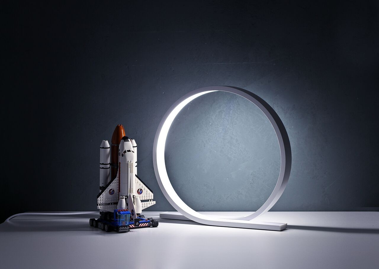 加长办公桌专用台灯充插两用,办公桌简约台灯