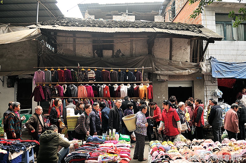 渝黔茶马古道视频,探访茶马古道上的蜈蚣桥